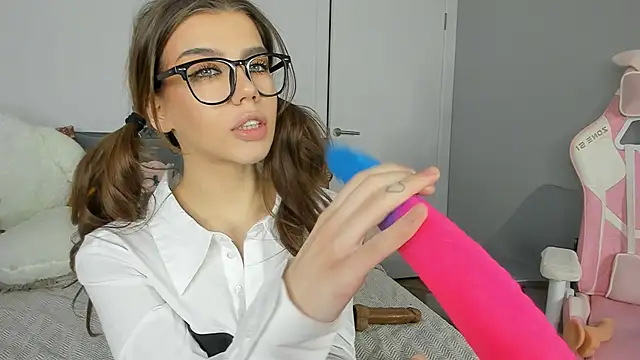 dolly ll online show from 01-08-25, 07:24