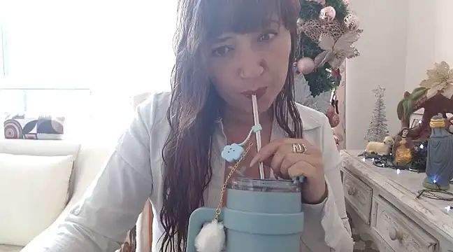 Snapshot of tata_laima__ chatting on 12-03-24, 12:49 tata laima online show from 12-03-24, 12:49