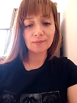 Snapshot of tata_laima__ chatting on 02-16-25, 02:21 tata laima online show from 02-16-25, 02:21