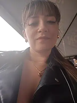 Snapshot of tata_laima__ chatting on 09-14-25, 04:28 tata laima online show from 09-14-25, 04:28
