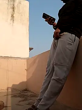 yours smp online show from 01-08-25, 10:26