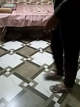 Snapshot of yours_smp chatting on 02-09-25, 01:14 yours smp online show from 02-09-25, 01:14