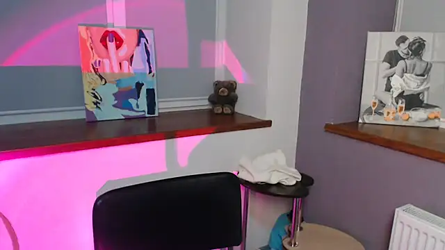 Caramel bunny online show from 03-17-26, 01:36