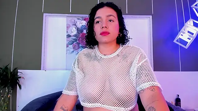 Alexxxholy online show from 02-24-25, 01:42