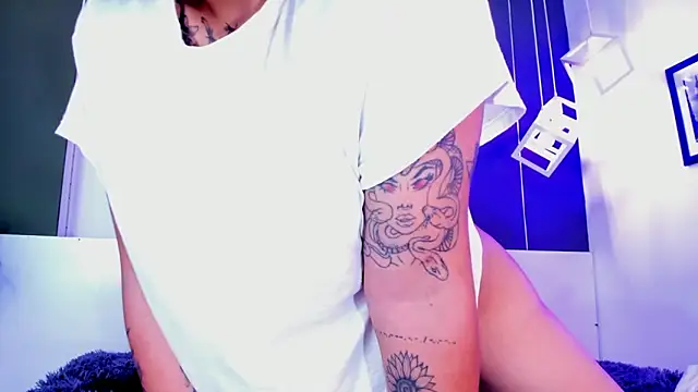 Alexxxholy online show from 02-27-25, 04:43