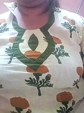 Snapshot of Ravina_patil1 chatting on 03-06-25, 09:42 Ravina patil1 online show from 03-06-25, 09:42