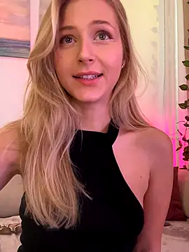 LunaRase online show from 09-18-25, 11:23