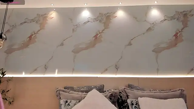 SteffanyBeck online show from 04-08-26, 11:32