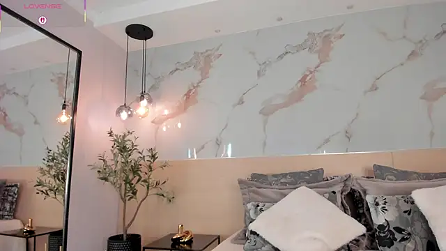 SteffanyBeck online show from 04-09-26, 11:15