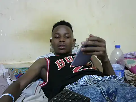 swthairydic online show from 11-03-25, 05:47