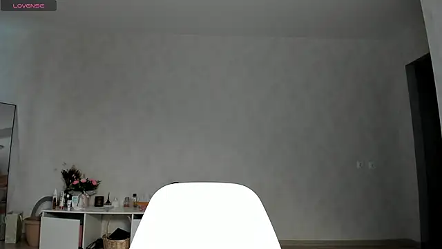 Snapshot of Linaa_Land chatting on 05-05-26, 03:25 Linaa Land online show from 05-05-26, 03:25