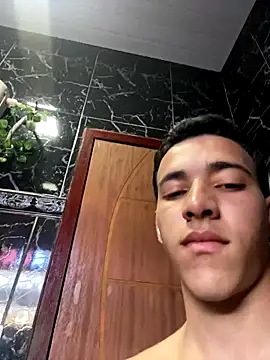 Snapshot of novin19_ chatting on 09-21-25, 05:58 novin19  online show from 09-21-25, 05:58