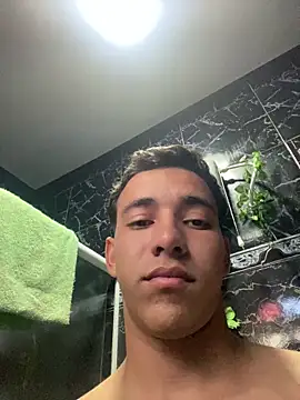 Snapshot of novin19_ chatting on 10-23-25, 08:40 novin19  online show from 10-23-25, 08:40