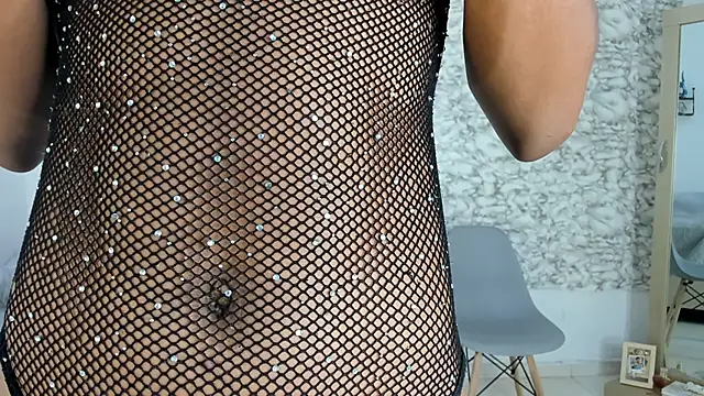 Canhela1 online show from 11-15-25, 01:47