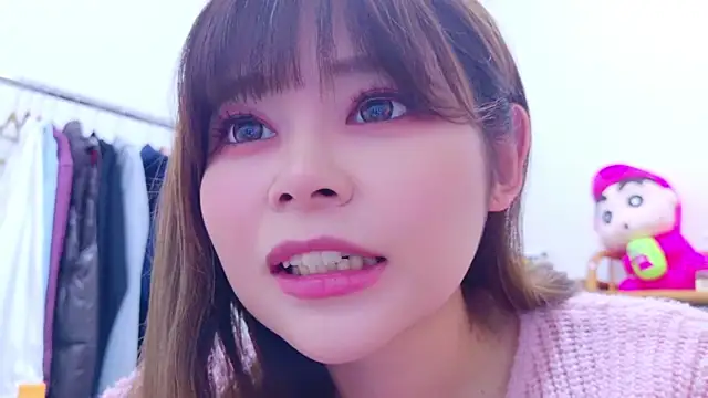 Megu Melon online show from 12-13-24, 10:08