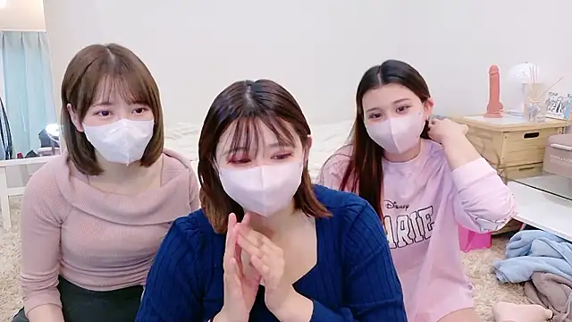 Megu Melon online show from 04-04-26, 04:33