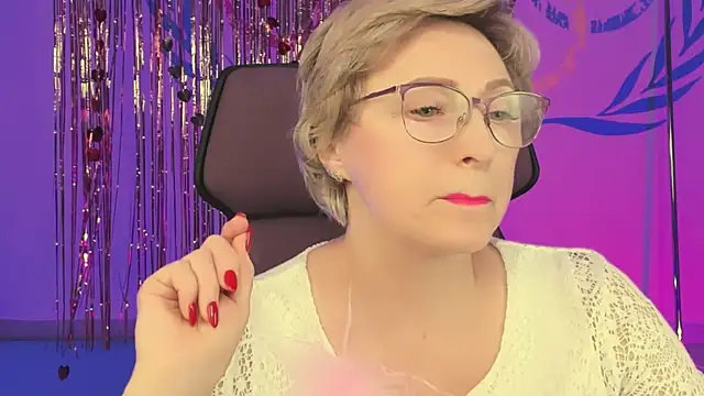 sugar vivien online show from 02-19-25, 09:06