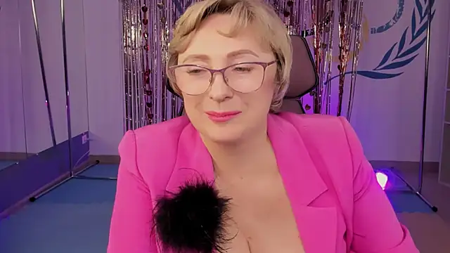 sugar vivien online show from 02-26-25, 12:14