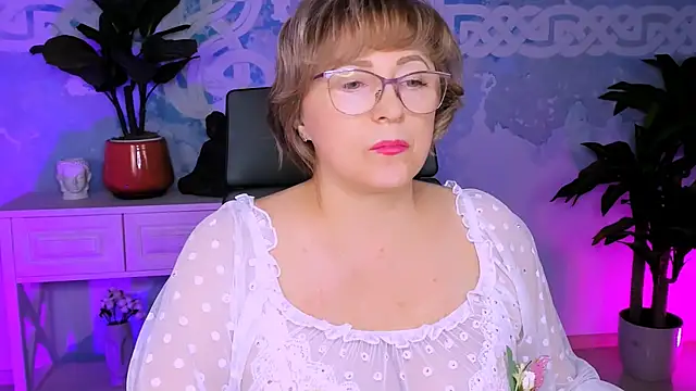 sugar vivien online show from 11-29-25, 01:47