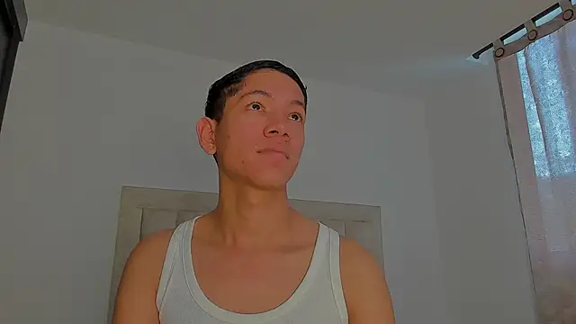 JulianRose 1 online show from 04-06-26, 11:55