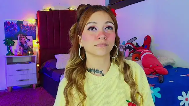 alisson zafiro  online show from 10-11-25, 03:06