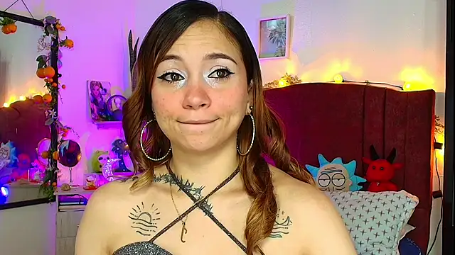 Snapshot of alisson_zafiro_ chatting on 04-27-26, 12:08 alisson zafiro online show from 04-27-26, 12:08