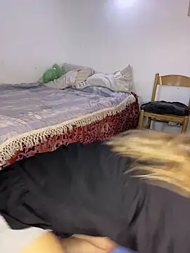 Snapshot of FlorBich chatting on 02-13-26, 10:39 FlorBich online show from 02-13-26, 10:39