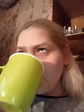 Snapshot of Minna_Jeannie chatting on 01-04-25, 04:12 Minna Jeannie online show from 01-04-25, 04:12