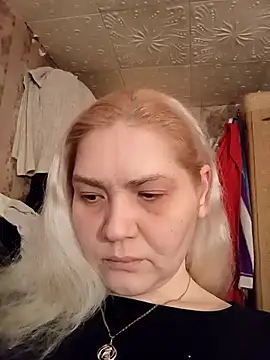 Snapshot of Minna_Jeannie chatting on 03-11-25, 03:26 Minna Jeannie online show from 03-11-25, 03:26