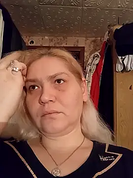 Snapshot of Minna_Jeannie chatting on 12-04-25, 02:10 Minna Jeannie online show from 12-04-25, 02:10