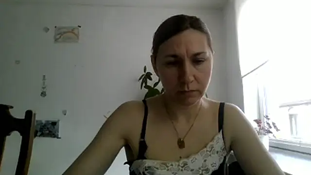 Snapshot of JasmineGlamour chatting on 11-10-25, 12:26 JasmineGlamour online show from 11-10-25, 12:26