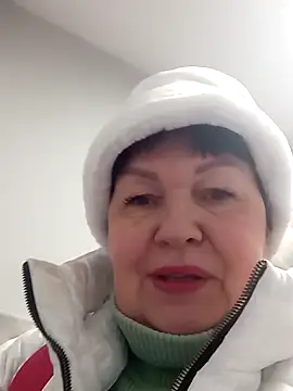 Snapshot of FantasyMichelle chatting on 01-10-25, 08:40 FantasyMichelle online show from 01-10-25, 08:40