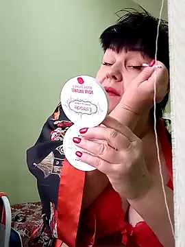 Snapshot of FantasyMichelle chatting on 02-05-25, 10:08 FantasyMichelle online show from 02-05-25, 10:08