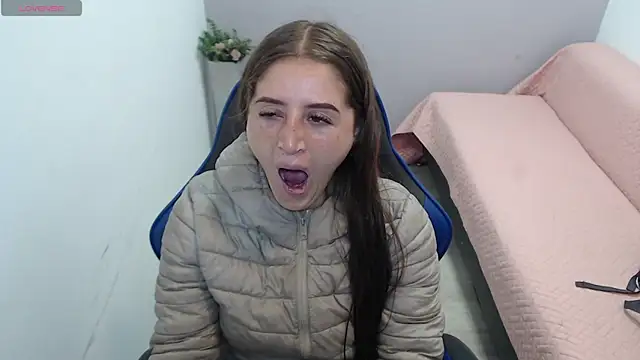 valerie diaz1 online show from 12-22-25, 01:41