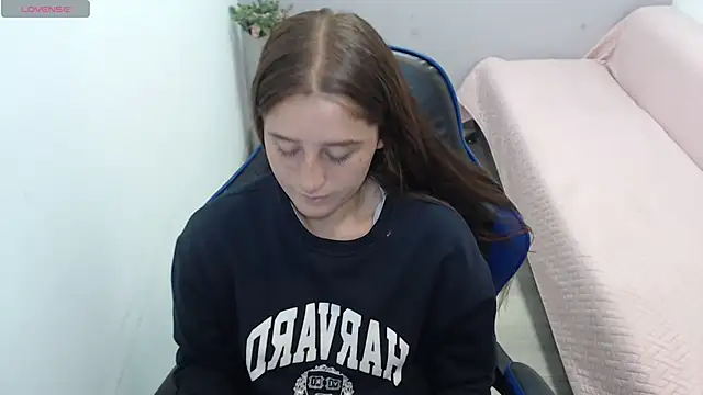 valerie diaz1 online show from 03-06-26, 01:07