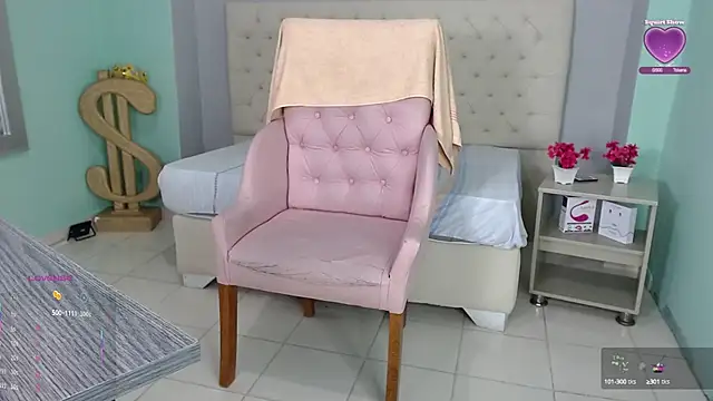 Snapshot of Kristel_lee chatting on 02-26-25, 01:19 Kristel lee online show from 02-26-25, 01:19