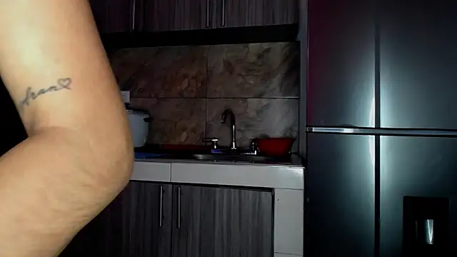 floweer  online show from 03-13-25, 05:39