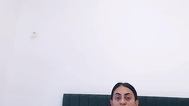 Aimeclark online show from 11-01-25, 09:22