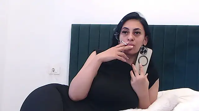 Snapshot of Aimeclark chatting on 04-28-26, 06:29 Aimeclark online show from 04-28-26, 06:29