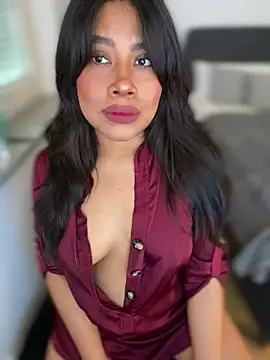 Snapshot of -Sammyxxx chatting on 02-05-25, 02:16 -Sammyxxx online show from 02-05-25, 02:16