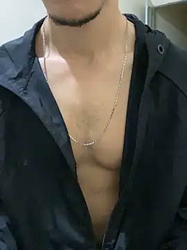 Snapshot of Hsavio chatting on 03-03-25, 04:47 Hsavio online show from 03-03-25, 04:47