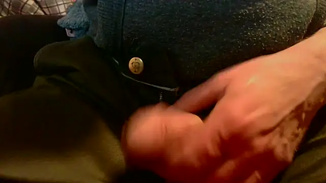 T0Yforeskin online show from 02-16-26, 08:05