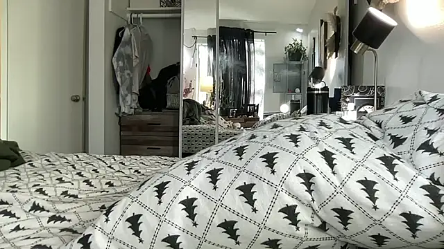 Snapshot of annabelleholly666 chatting on 01-05-26, 10:13 annabelleholly666 online show from 01-05-26, 10:13