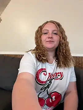 PhatAssBlond online show from 10-31-25, 05:36