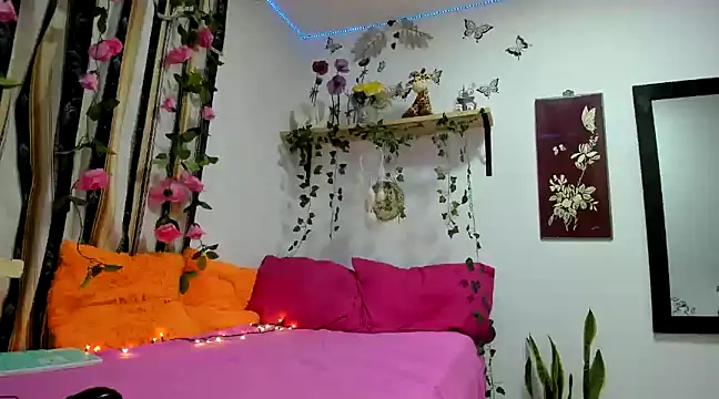 Snapshot of anasttacia_210 chatting on 12-14-24, 08:23 anasttacia 210 online show from 12-14-24, 08:23