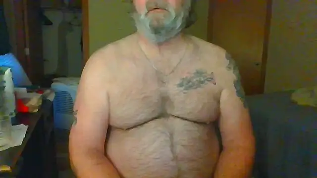 Snapshot of Doherty10 chatting on 05-30-26, 01:19 Doherty10 online show from 05-30-26, 01:19