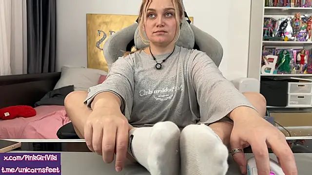 unicornsfeet online show from 03-30-26, 03:46