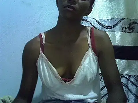 ElianeHot online show from 02-01-25, 07:55