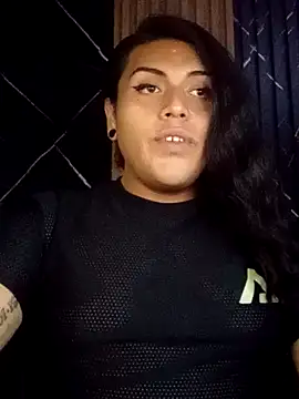 Snapshot of Ariana_Rodriguez_ chatting on 01-19-25, 11:00 Ariana Rodriguez online show from 01-19-25, 11:00