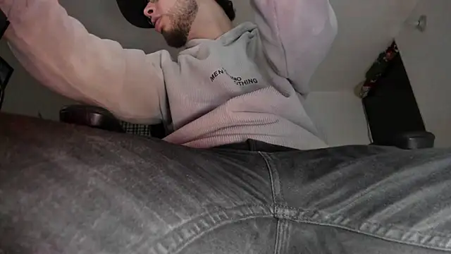 s sven03 online show from 10-03-25, 02:41